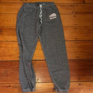Roots sweatpants salt and pepper
